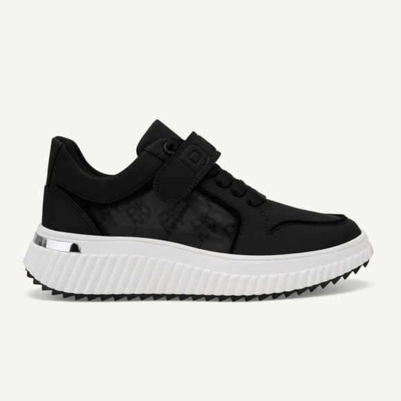 NWT  DKNY women's size 10 sneaker. New in box. LOAMI LACE UP PLATFORM SNEAKER - Picture 1 of 8